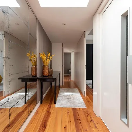 The Mouzinho Penthouse Apartment *