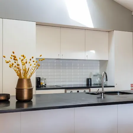 The Mouzinho Penthouse Apartment *